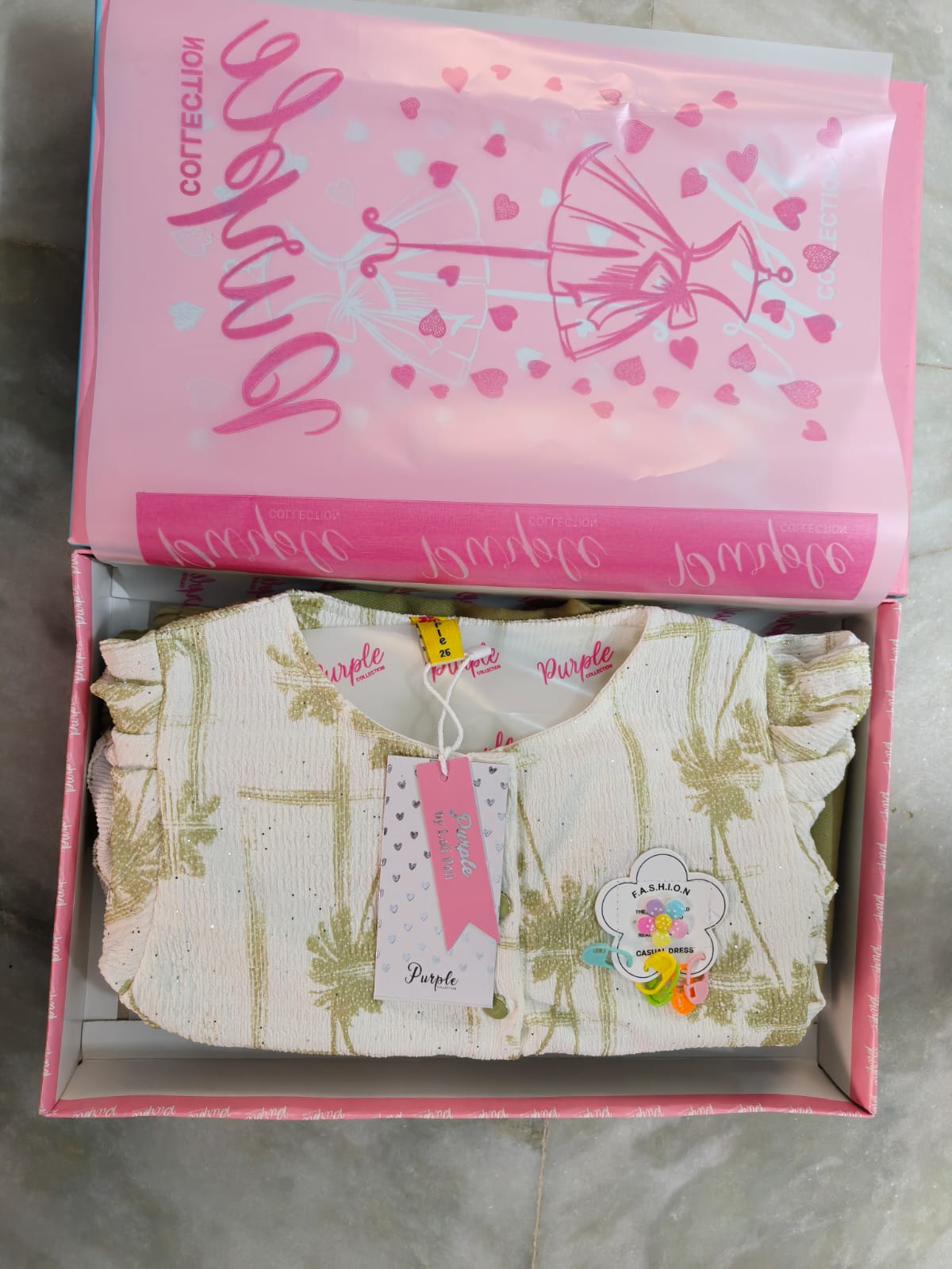 Trendy Kids Outfit Set – Printed Top with Cargo Pants (2-Piece Set) SET OF 6 PIECES[2 COLOR]