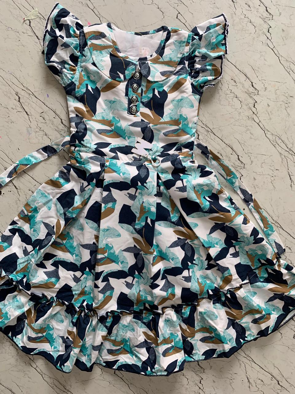 Modern Leafy Print Frock with Bow Detailing set of 6 piece