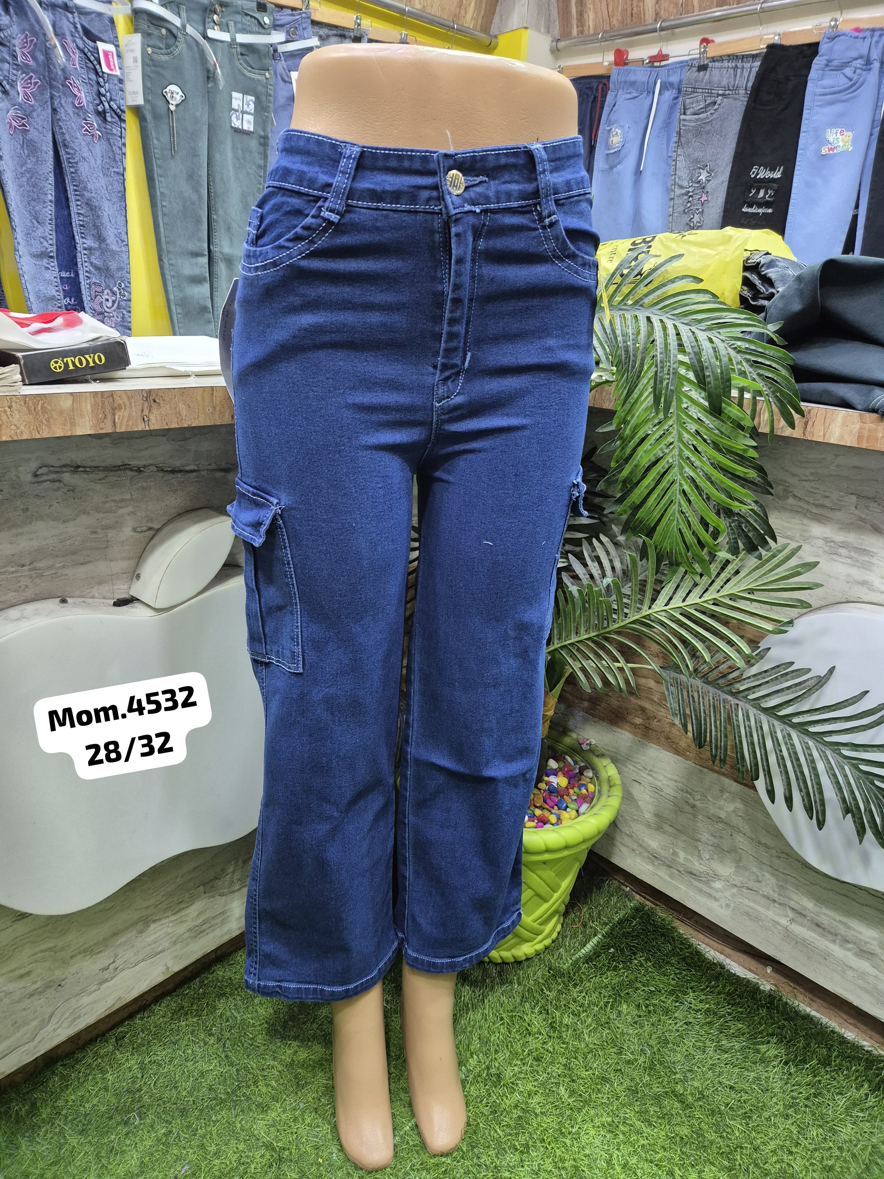 Women's Black High Waist Mom Jeans with Raw Hem Set Of 6 Pieces