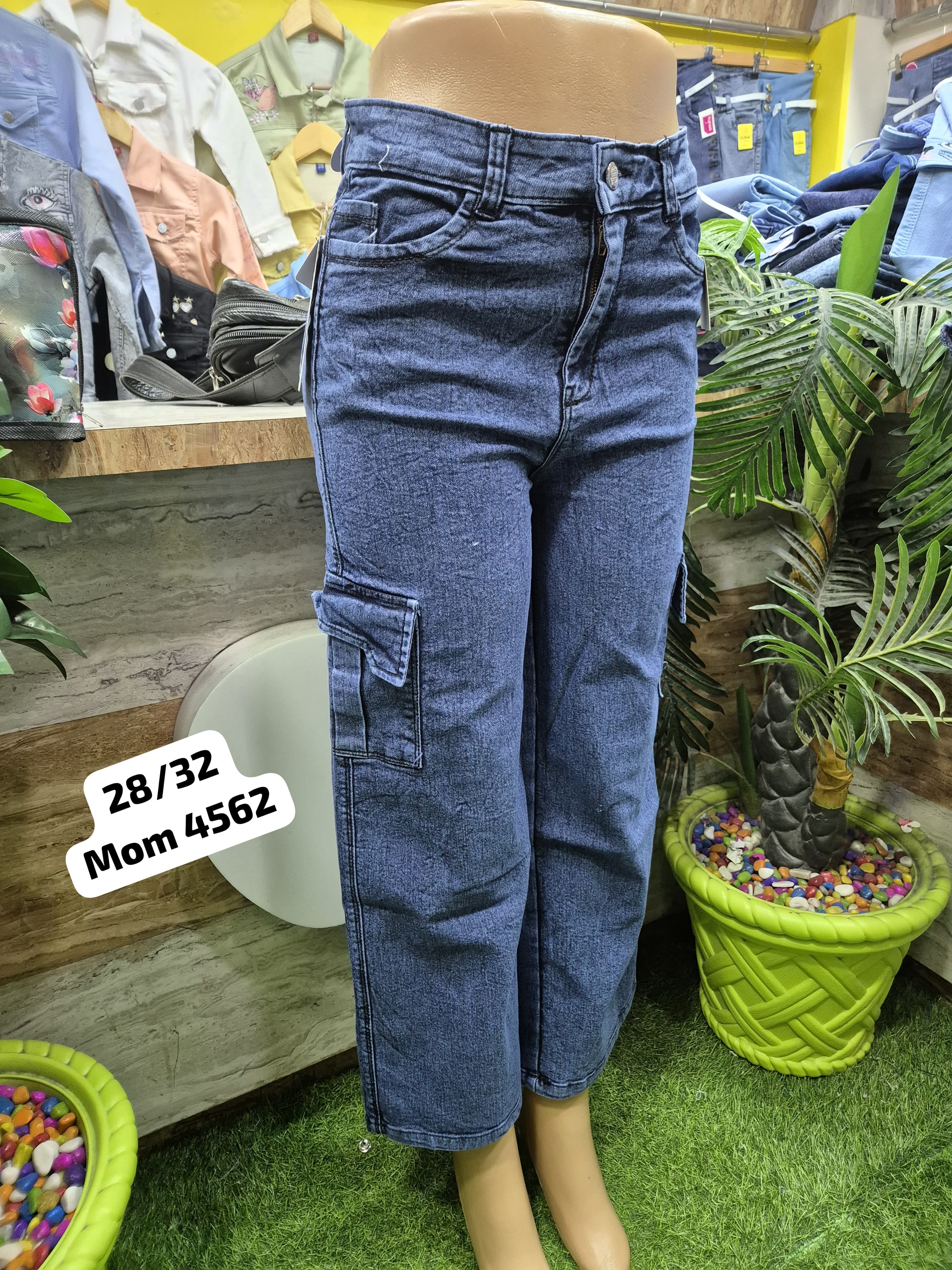 Women's Black High Waist Mom Jeans with Raw Hem Set Of 6 Pieces